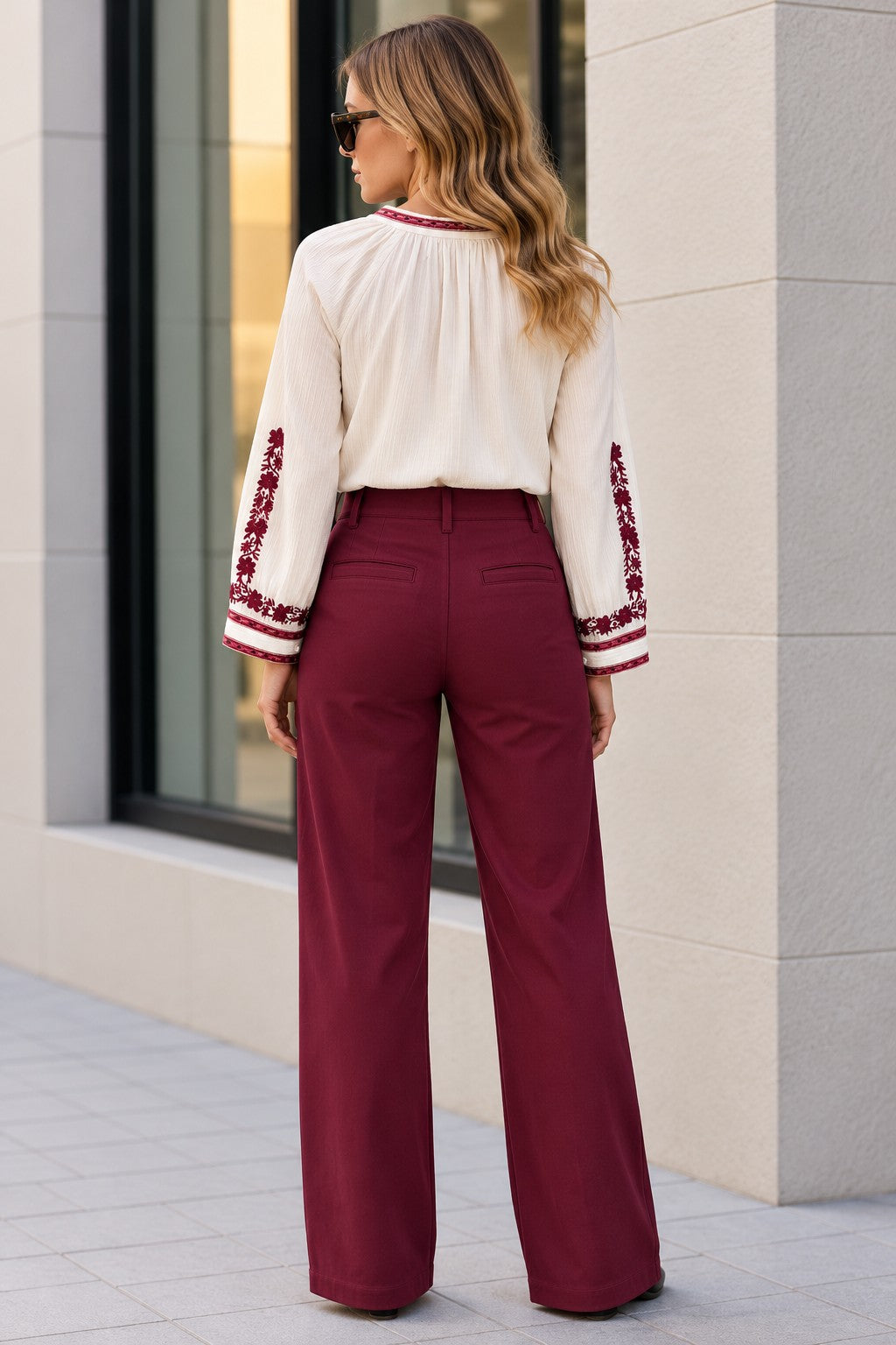 Blusa bordada MDM crudo y burdeos - espalda