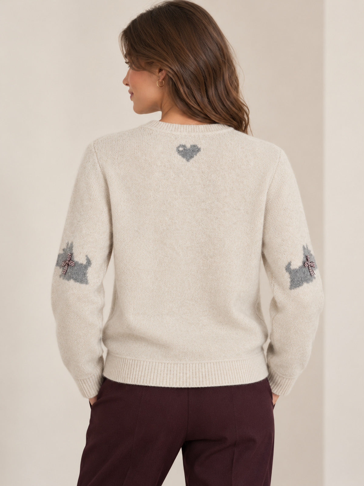 Jersey crema con perritos Scottie, vista trasera