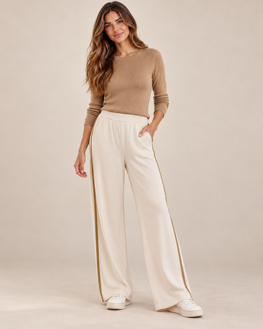 Pantalón MDM crudo con bandas camel - frontal