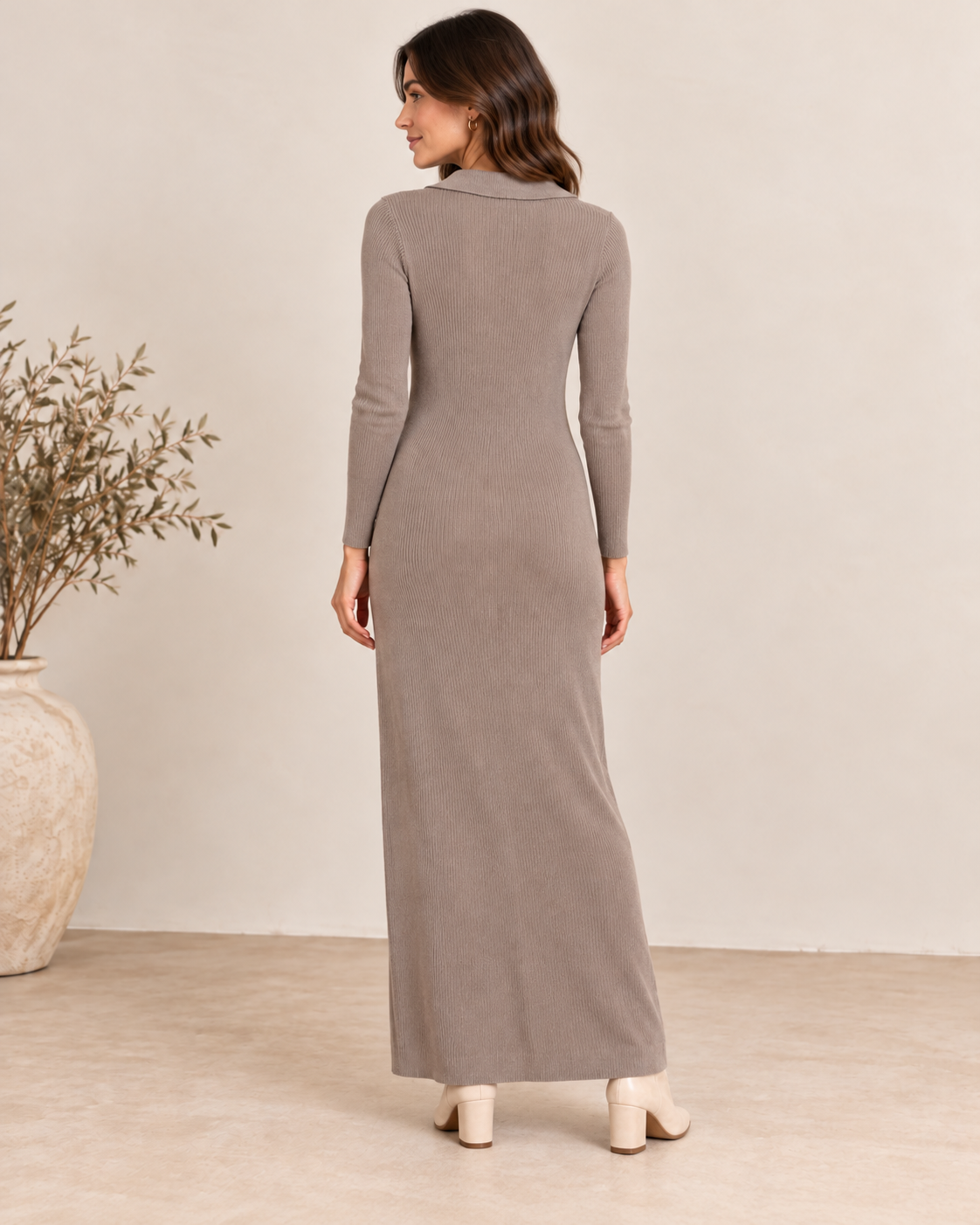 Vestido Tiffosi Narcisa topo espalda